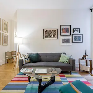  Appartement République - 2beapart