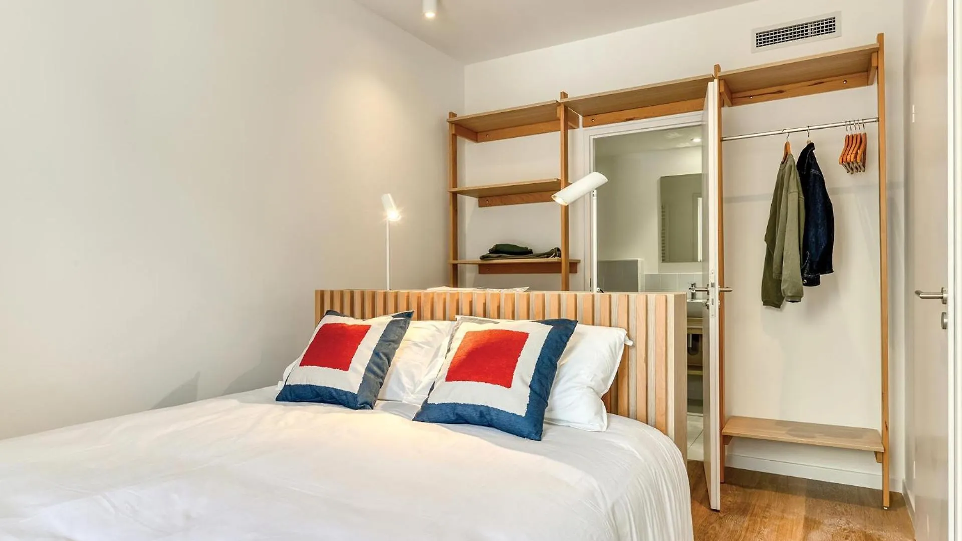 ****  Hotel Bikube Lione Francia